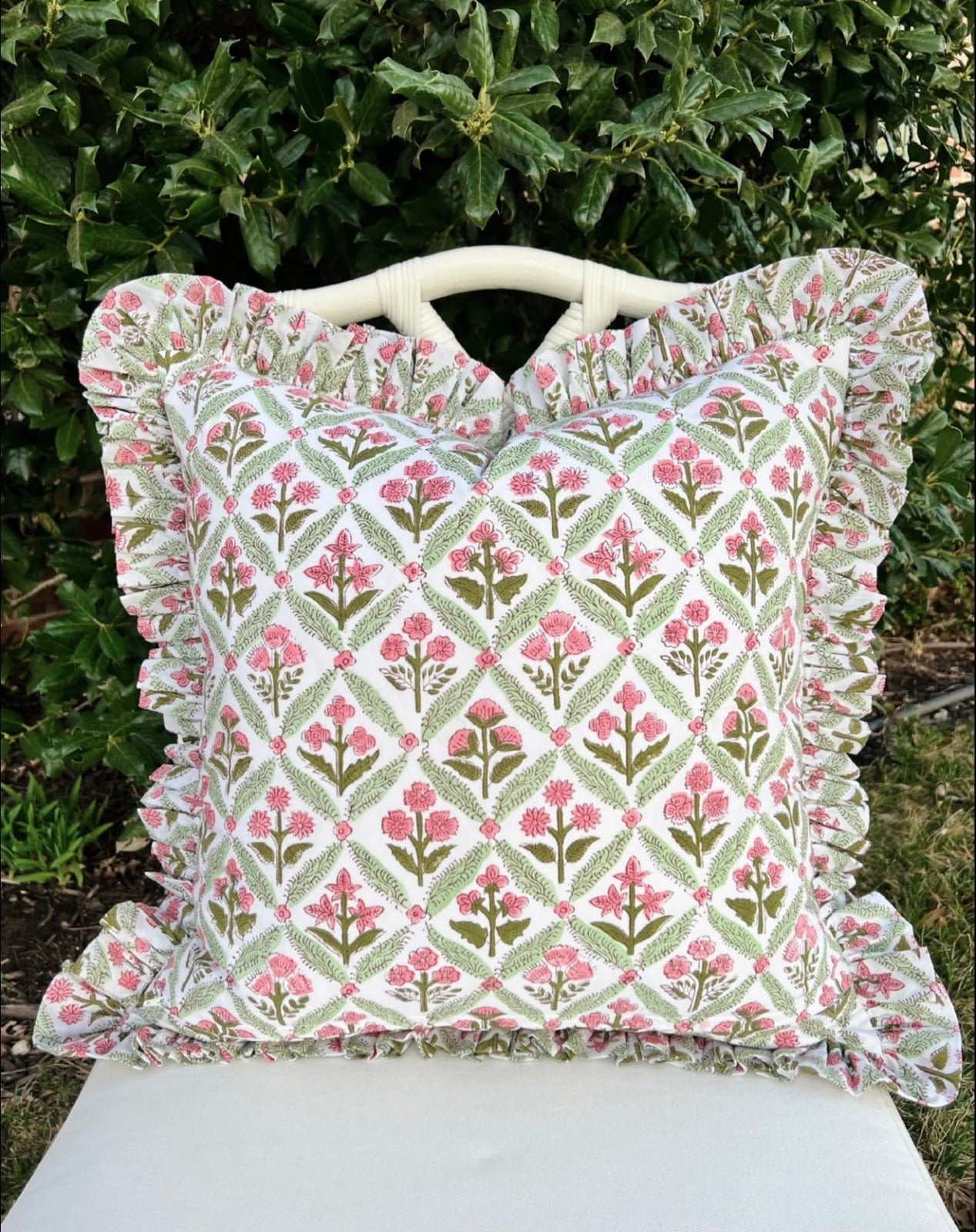 Cotton Printed Ruffled Pillow Case And Bow Tie Sash