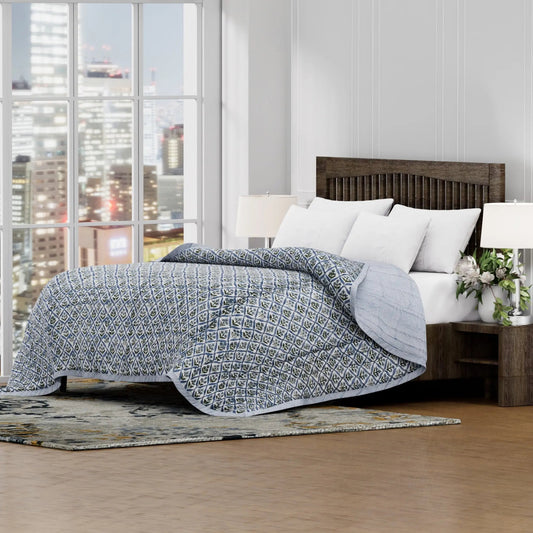 Light Steel Blue Quilt