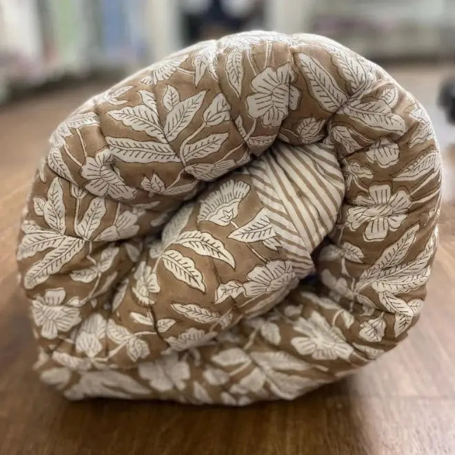 Oak Brown Quilt