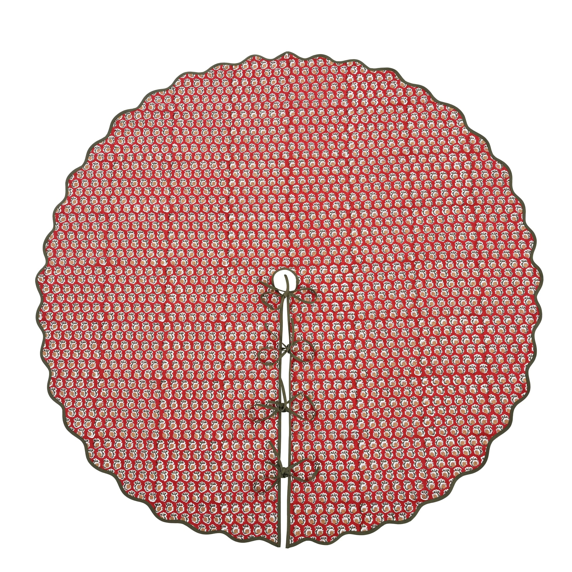 Chocolate Cosmos Red Tree Skirt
