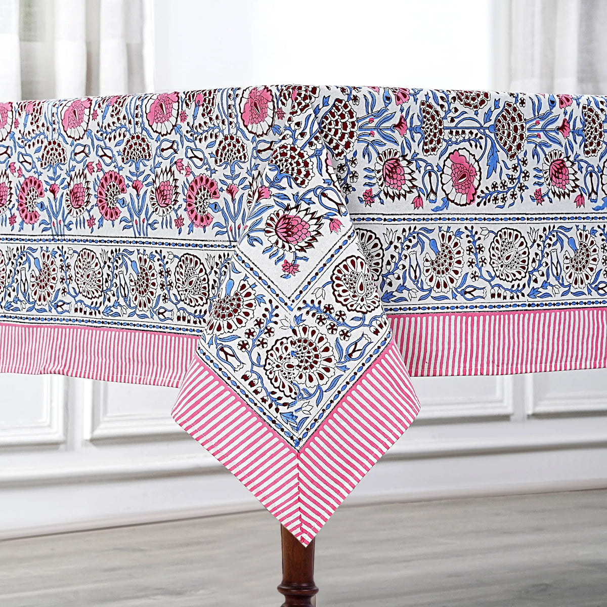 Pigeon Blue and Flamingo Pink Rectangle Tablecloth