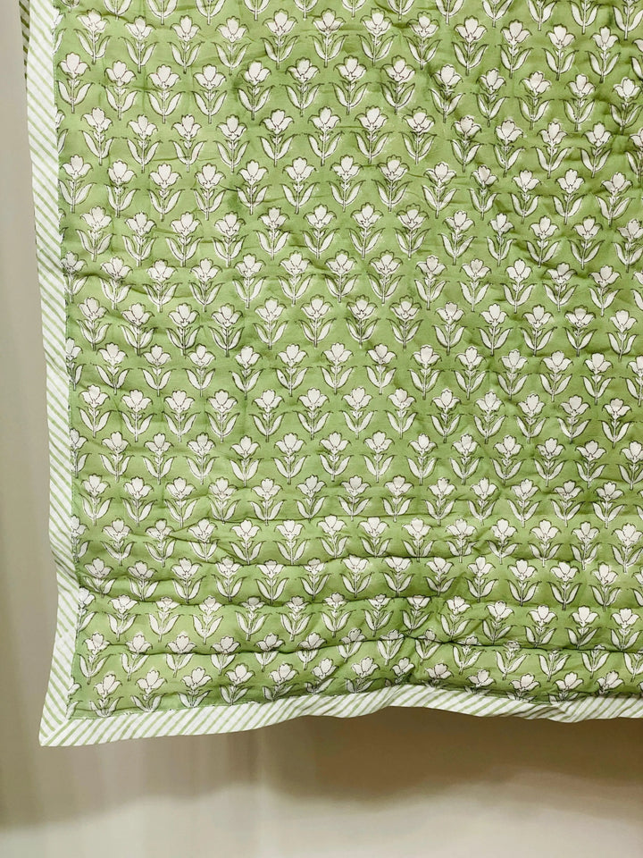 Verdant Floral Quilt