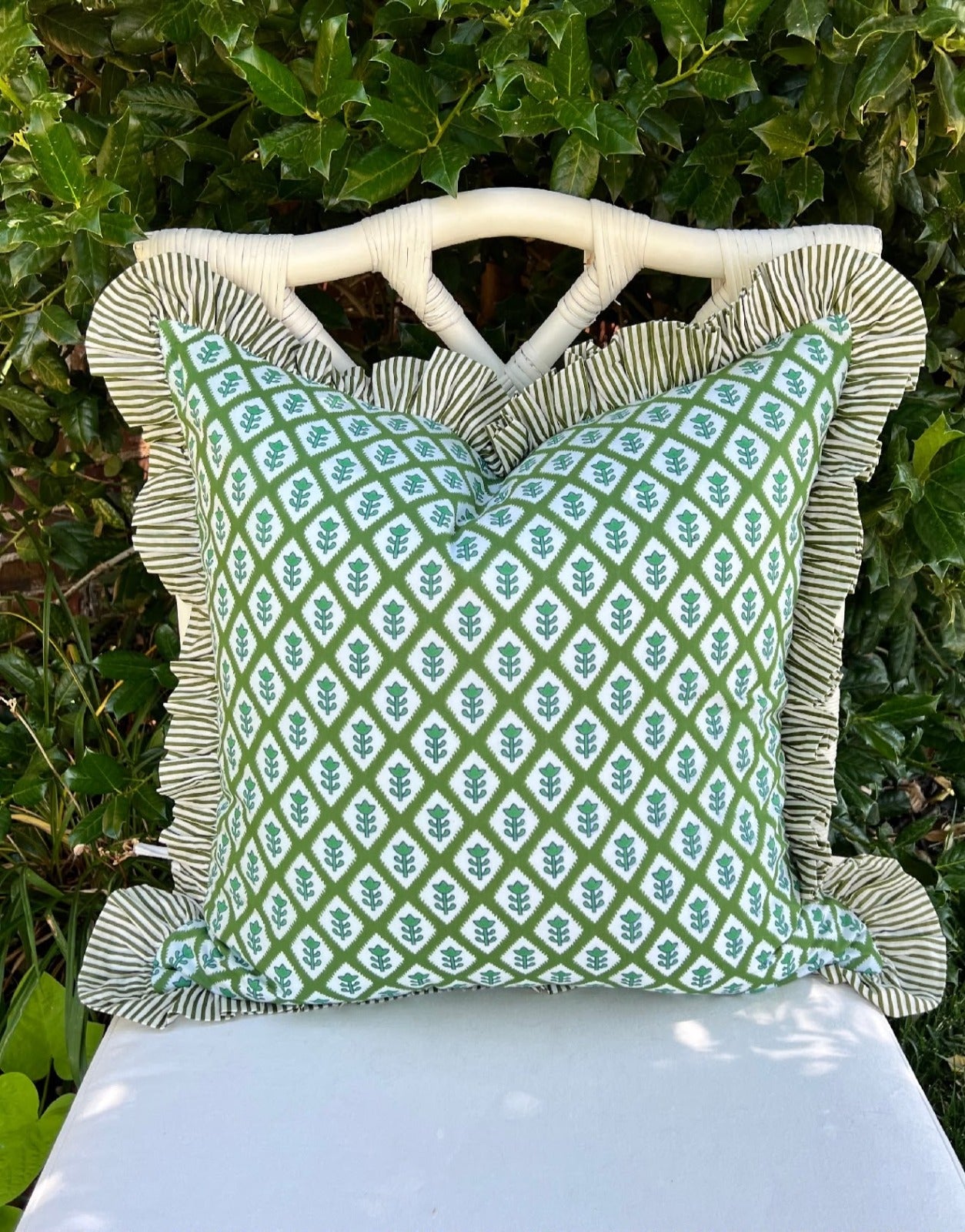 Cotton Printed Ruffled Pillow Case And Bow Tie Sash