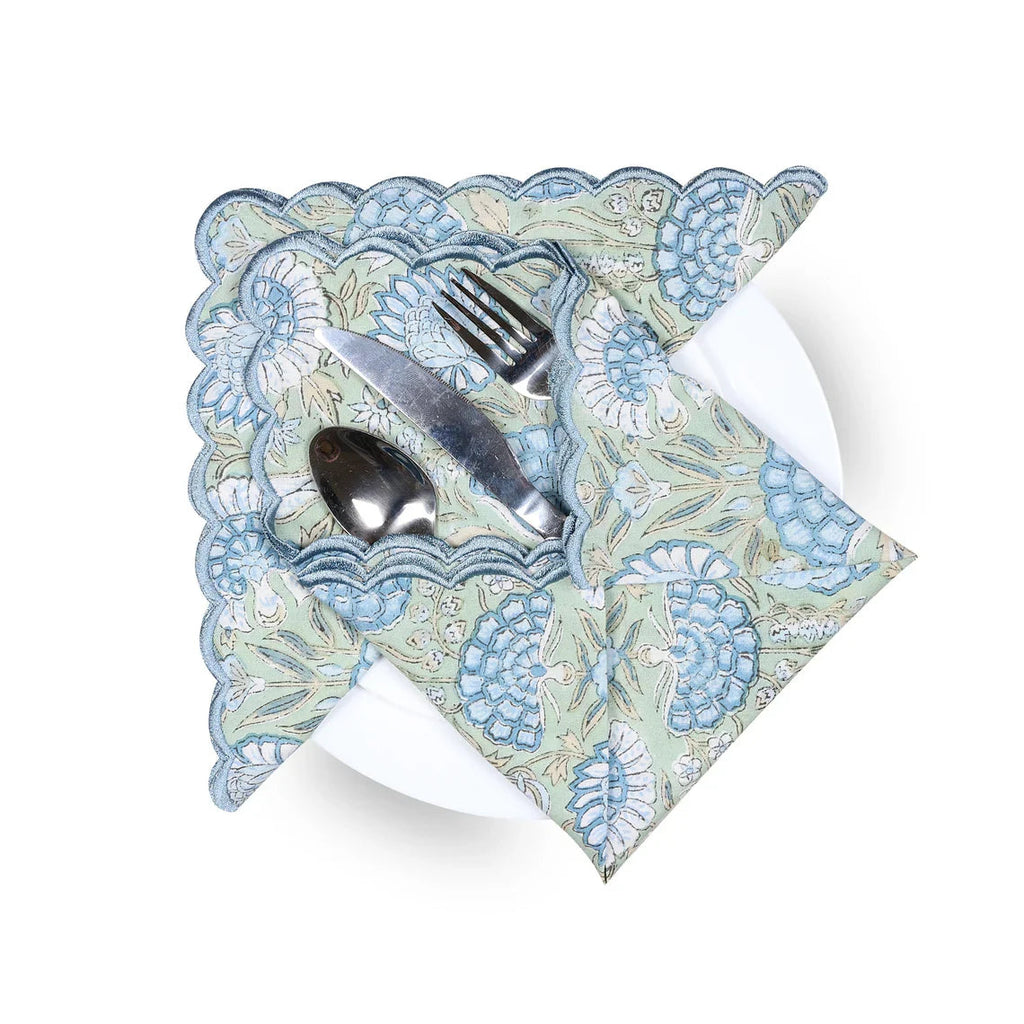 Asparagus Green Gad Scallop Embroidery Napkins