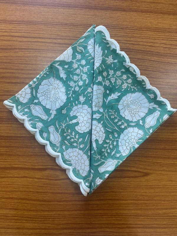 Old Moss Green Scallop Embroidery Napkins