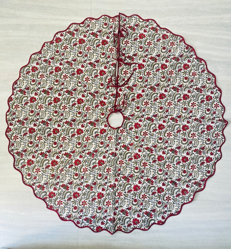 FABRICSG Indian Floral Hand Block Printed Piping Scallops Cotton Cloth Christmas Tree Skirt, Farmhouse Outdoor Home House Christmas Decor Unique