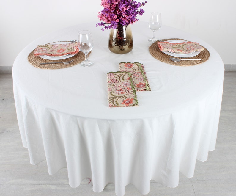 White Round Tablecloth
