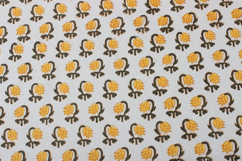 Vintage Yellow Drip Flower Round Tablecloth