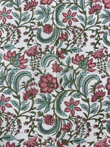 Tulip Pink and Mint Green Scallop Scallop Embroidery Napkins