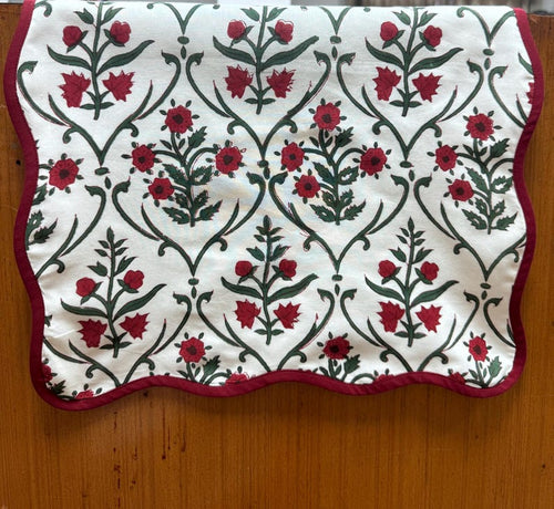 Ruby Red and Emerald Green Scallop Piping Table Runner
