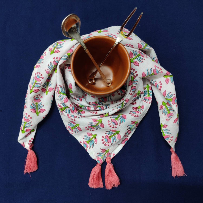 Tea/lunch/cotton/ like vintage napkin (set of 4),Floral Block Printed Napkins,vintage table cotton napkin, 20 X 20 inches