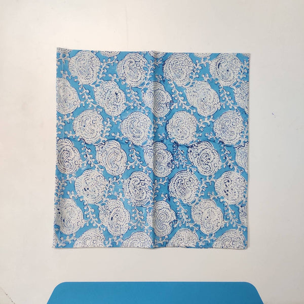 Floral White and Sky Blue Cotton Fabric Napkins Set, Set of 4, Cloth Napkin Set, Eco Friendly Table Decor, Soft Table Decor