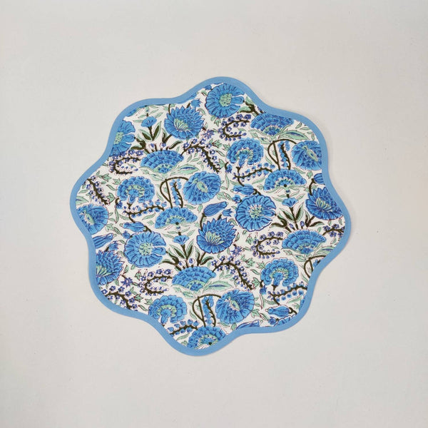Light Blue Flower Round Scalloped Placemat Block Print' fabric table mat easy care, machine washable rustic kitchen decor dining mat+napkin