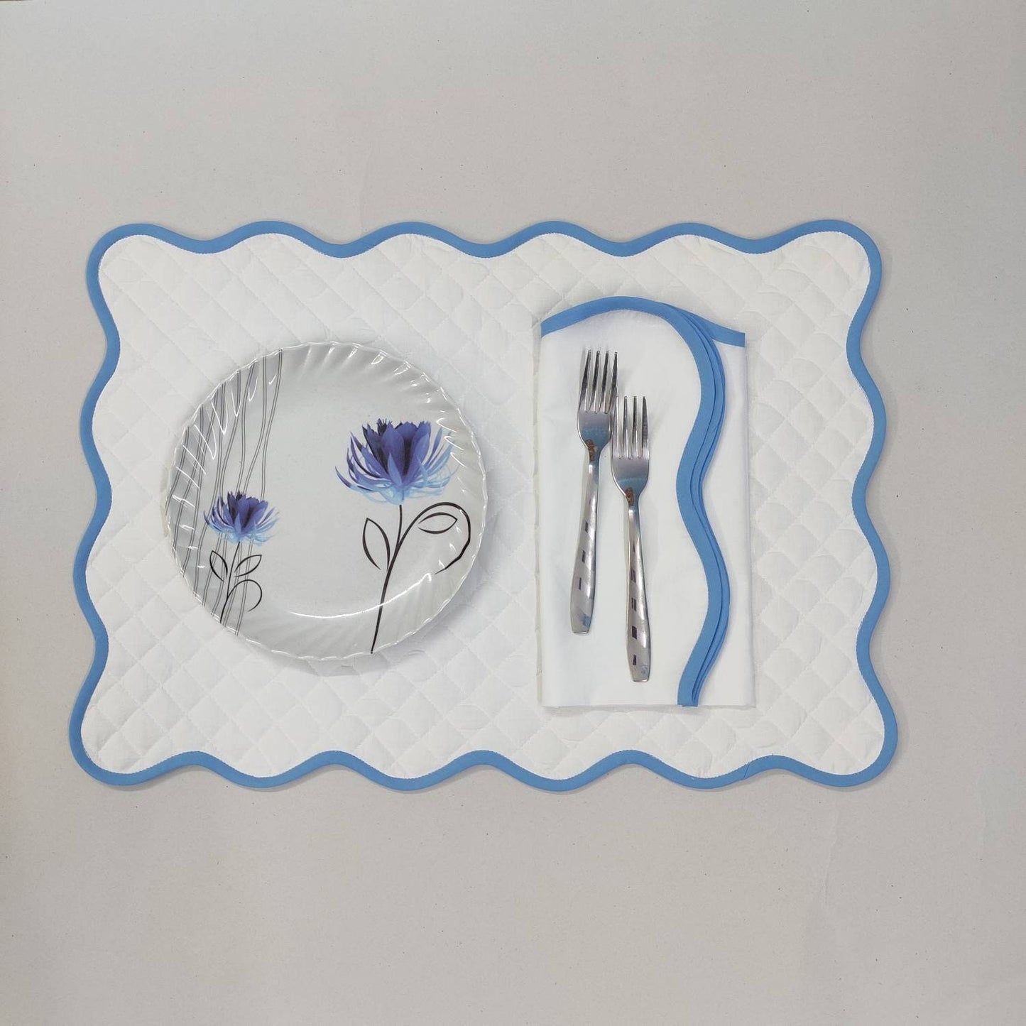 Quilted wave Table Linens PlaceMats White Piping Napkins and Cotton wave scallop cloth cocktail napkins for Dinner Table, Christmas Gift