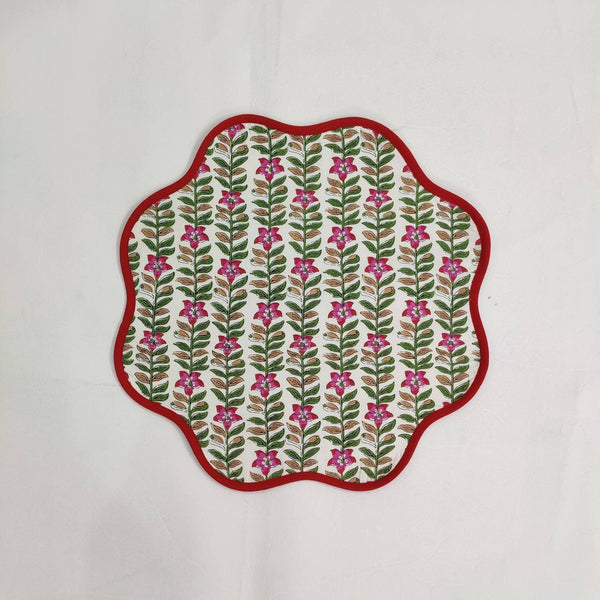 Christmas Red pink Green Flower Placemat, 'Block Print' fabric table mat easy care,machine washable rustic kitchen decor dining mat set of 2