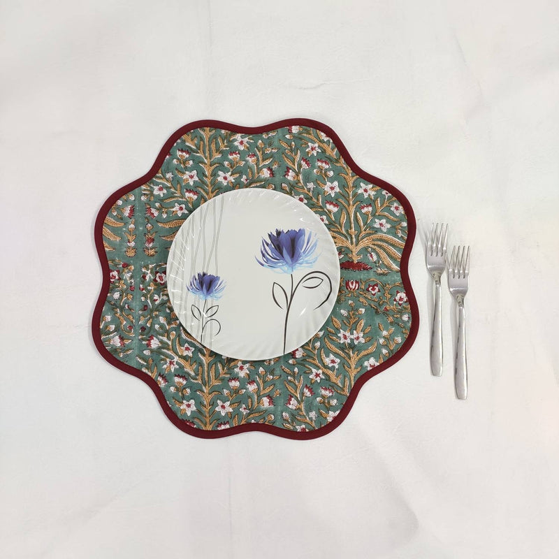 Round scalloped Christmas Placemat, Block Print fabric table mat easy care,machine washable rustic kitchen decor dining mat set of 2
