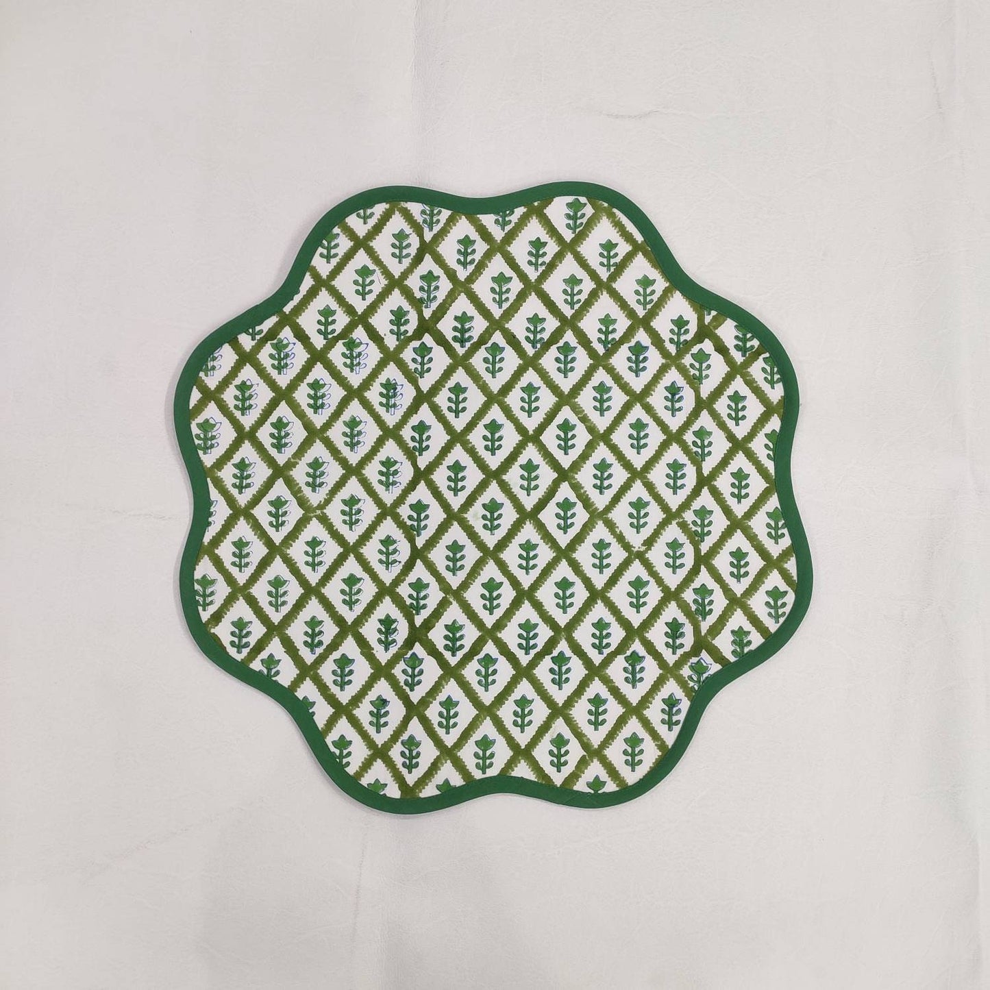 Round scalloped botanical Placemat, Green Tree napkins, Block Print fabric table mat,machine washable rustic kitchen decor dining mat set