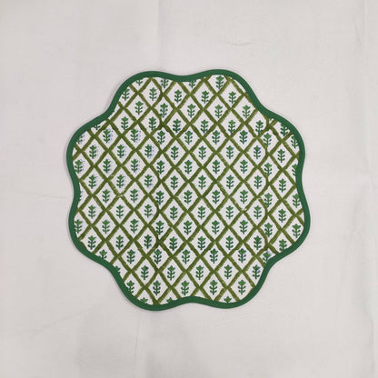Round scalloped botanical Placemat, Green Tree napkins, Block Print fabric table mat,machine washable rustic kitchen decor dining mat set