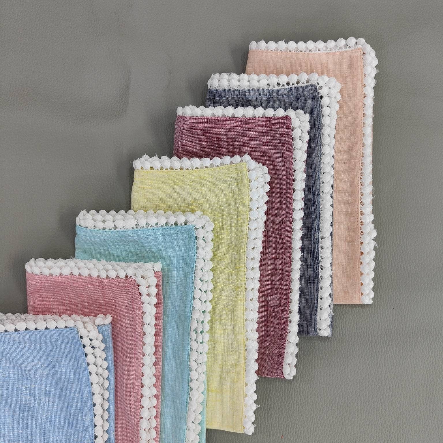 Linen tea towels, Cloth Napkins, Table linen, Mix color lace Linen Napkins, Pom Pom Napkins, Cocktail Napkins, 18x18"- Dinner Napkins Set 4x