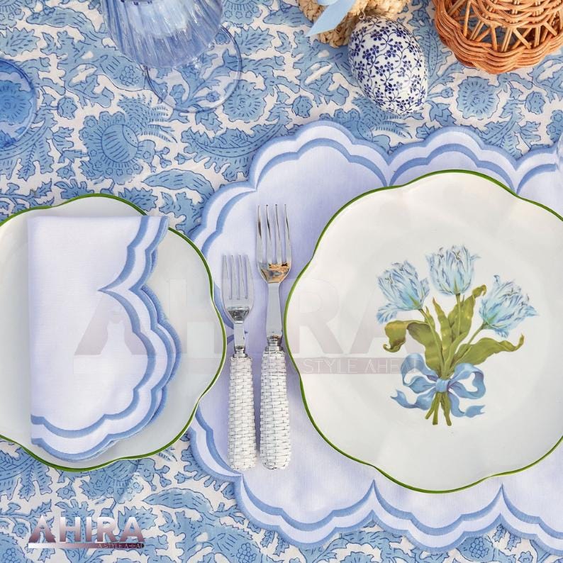 FabricSG White Napkins, Colorful Napkins with Scalloped Edges | 18x18'' Size | Wedding Table Decor | Dining Linens | Farmhouse Style